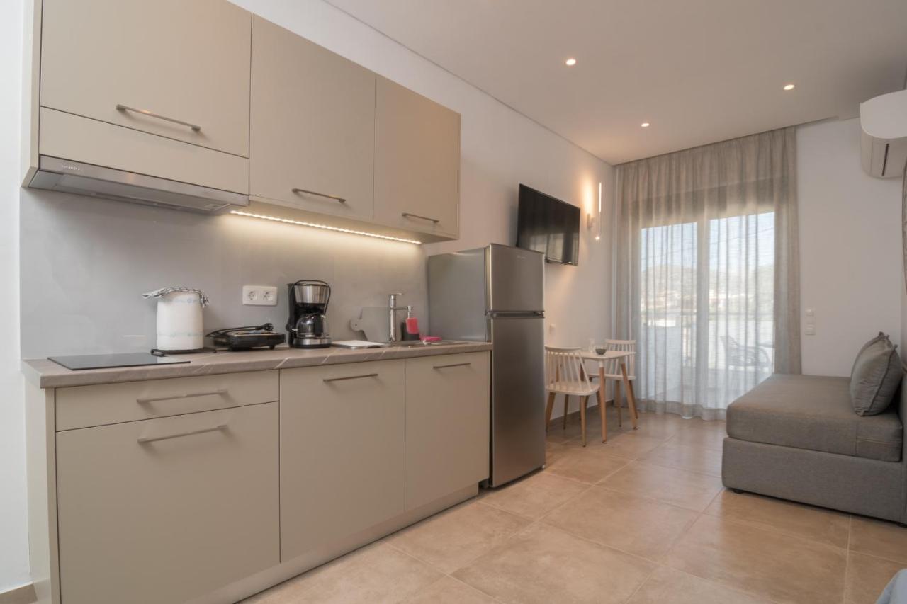 Evriali Comfort Living Palaiochora Exterior foto